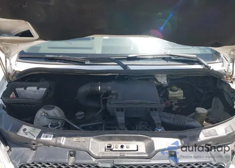 2012 Mercedes-Benz Sprinter 2500 High Roof z USA, uszkodzony, nr VIN WD3PE8CB8C5694711